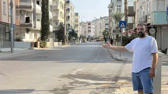 Mersin Tarsus’ta otomobil ve hafif ticari araç çarpıştı, 2 yaralı
