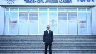 Ulaştırma Bakanı Uraloğlu, havacılıkta karbondioksit emisyonunu azaltma hedefini açıkladı