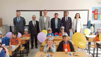 Havza'da yeni eğitim yılı başladı: 6 bin 255 öğrenci ders başı yaptı