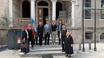 MHP bandırma teşkilatı tarihi yapının restorasyonunu yerinde inceledi