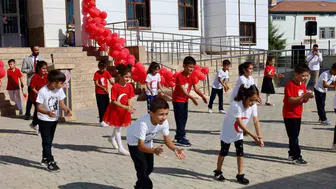 Kahta'da İlköğretim Haftası coşkuyla kutlandı
