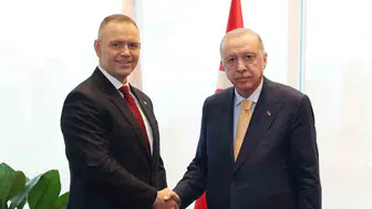 Cumhurbaşkanı Erdoğan, Polonya Cumhurbaşkanı Nawrocki ile görüştü