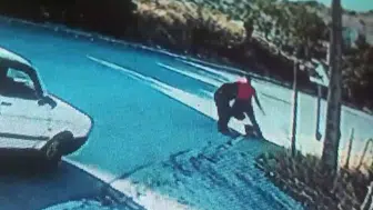 Engelli vatandaşa saldıran genç, güvenlik kameralarındaki görüntülerin ardından tekrar gözaltına alındı