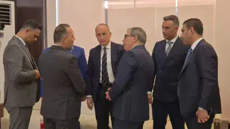 Bakan Yardımcısı Ömer Bulut Şam'da imar fuarını açtı