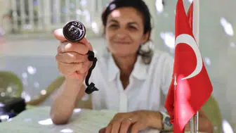 Ağın köyünün kadın muhtarı 23 yıldır hizmette