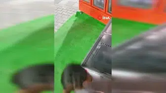 Gençler ekmek alıp parasını dolaba bıraktı, takdir topladı