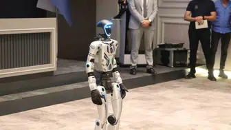 Melikgazi Belediyesi'nde insansı robot dönemi başladı: MEGA vatandaşa hizmet edecek