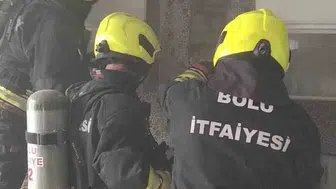 Bolu'da mutfakta yangın paniği: Alev alan aspiratör itfaiye tarafından söndürüldü