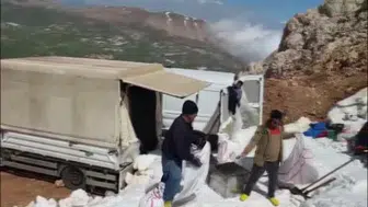 Toroslar'dan Antalya'ya gelen doğal kar, yaz sıcaklarında serinletiyor