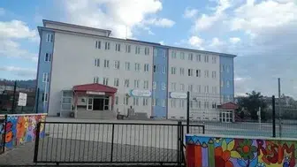 Balıkesir'de öğrencilere nezaket ve saygı projeleri başlatıldı