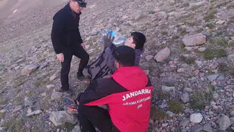 Erciyes Dağı'nda yürüyüş yapan yabancı uyruklu kişi kurtarıldı
