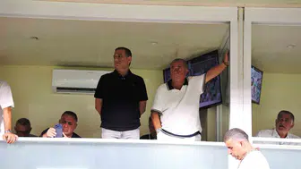 Fatih Terim, Bodrum FK - Batman Petrolspor maçında dikkatleri üzerine çekti