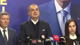 Ömer Çelik: Türk ekonomisinde sistemik risk bulunmuyor, sorumlular hesap verecek