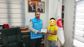 Köyceğiz’de ihtiyaç sahibi öğrencilere kırtasiye yardımı