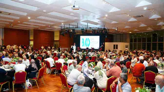 Bursa'da kantinci esnafı ve siyasetçiler bir araya geldi