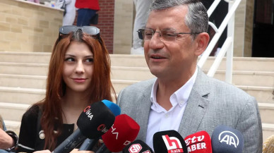 Özgür Özel'in kızı İpek Özel kimdir? Evli mi, kaç yaşında, sevgilisi var mı? Hayatı ve Kariyeri