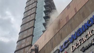 AVM'de yangın paniği: Çok sayıda ekip sevk edildi