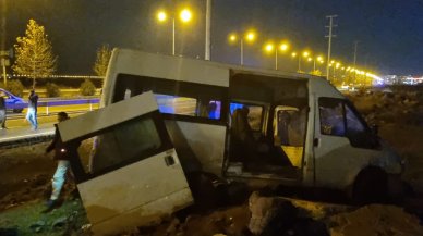 15 işçi yaralanmıştı...Kazada 'makas atan sürücü' iddiası