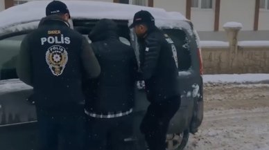 20 ilde 'Sibergöz-20' operasyonu: 64 şüpheli yakalandı