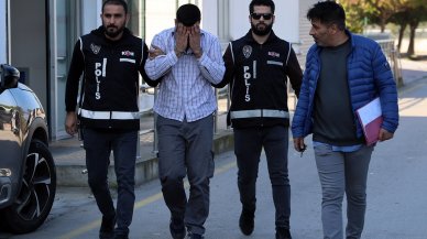 Hayırdır devrem" diyerek sahte polis kimliğini gerçek polislere gösterdi: 'Kendimi korumak için taşıyorum'