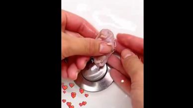 Ölmek üzere olan kirpiyi hayata tutundurdu!