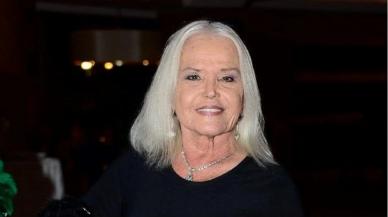 Taş Bebek Gönül Yazar sevenlerini korkuttu!