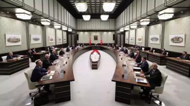 Son dakika! Cumhurbaşkanlığı Kabine toplantısı başladı, peki gündemde hangi konular masaya yatırılacak?