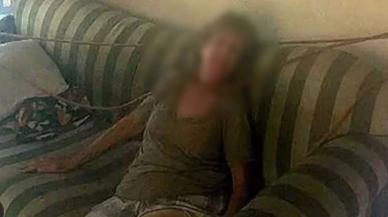 Eşini boynundan ve ayaklarından bağlayıp, darbetti