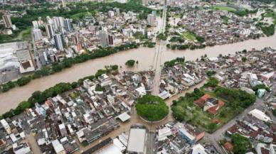 Brezilya’da baraj taştı: 20 bin insan evsiz kaldı