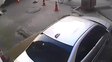 Bisikletli çocuğa taksi çarptı