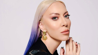 Esma Er Ayrılmayalım düetiyle beğeni aldı