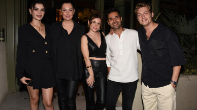 Ünlü Oyuncular Toprak Sağlam'ın Doğum Gününde Buluştu