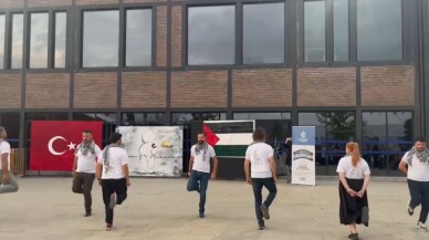 14. Kocaeli Kitap Fuarı'nda "Filistin Özgürlük Dansı Gösterisi" düzenlendi