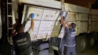 Adana'da 105 kilo 800 gram eroin ve 92 kilogram skunk ele geçirildi