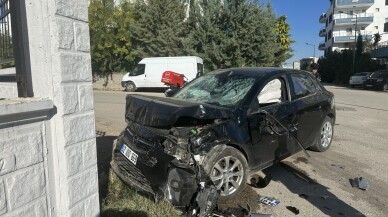 Adıyaman'da otomobil ile çarpışan motosikletin sürücüsü öldü