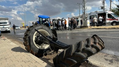 Adıyaman'da traktör ile minibüsün çarpışması sonucu 4 kişi yaralandı