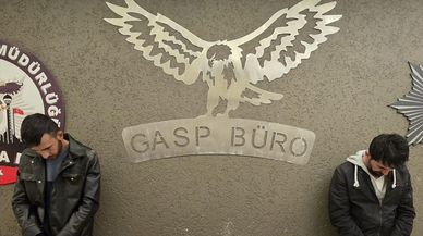 Ankara'da kuyumcudan 1 milyon lira değerinde altın çalan 3 zanlı yakalandı