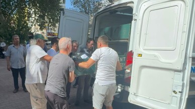 Antalya'da 27 yaşındaki genç evinde ölü bulundu