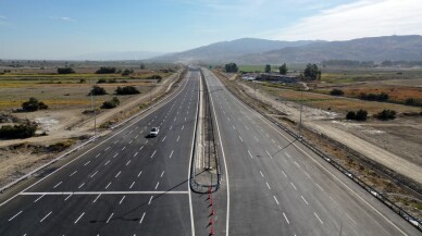 Aydın-Denizli Otoyolu'nun tamamı trafiğe açıldı
