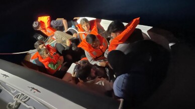 Balıkesir açıklarında 11 düzensiz göçmen yakalandı