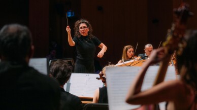 CRR Konser Salonu'nun yeni sezonu CRR Senfoni Orkestrası konseriyle başladı