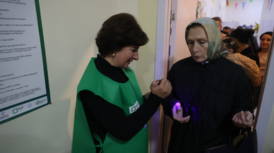 Gürcistan'da halk, sandık başında