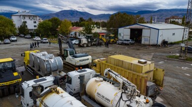 Iğdır İl Özel İdaresi, araçlarının tamirini kendi atölyesinde yapıyor
