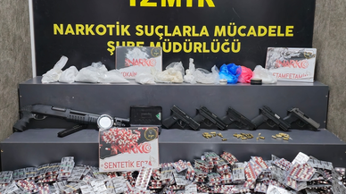İzmir'de uyuşturucu ticareti yaptığı iddia edilen şüpheli tutuklandı
