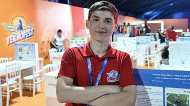 Lise öğrencilerinden "insansız kutup hava aracı"