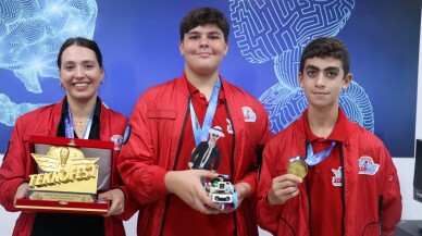 Robot köpek görme engellilere yardım edecek