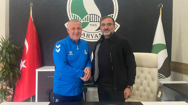 Sakaryaspor, teknik direktör Mesut Bakkal ile anlaştı