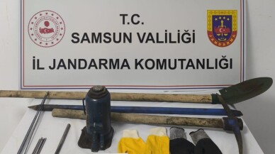 Samsun'da kaçak kazı yapan 2 kişi suçüstü yakalandı