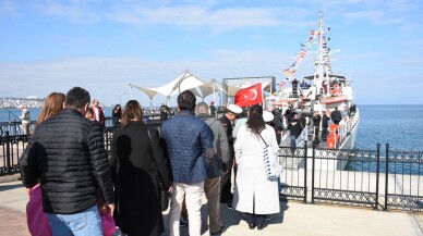 Samsun'da TCSG-87 gemisi ziyarete açıldı