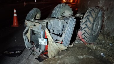 Taksi ile traktörün çarpıştığı kazada 1 kişi öldü, 1 kişi yaralandı